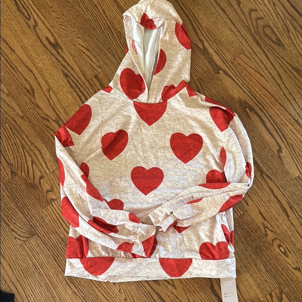 Red Heart Pattern Hoodie
